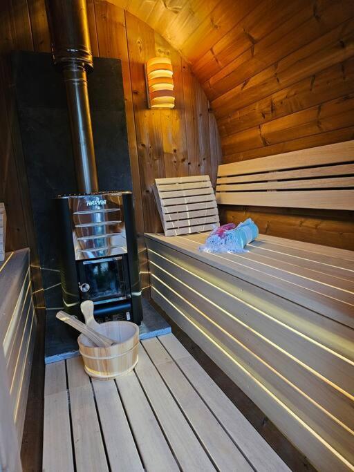 Camper Met Sauna En Zwembad In De Rand Van De Vlaamse Ardennen Haaltert Exterior foto