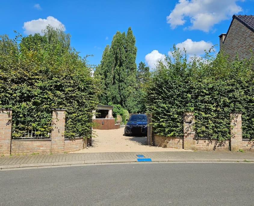 Camper Met Sauna En Zwembad In De Rand Van De Vlaamse Ardennen Haaltert Exterior foto